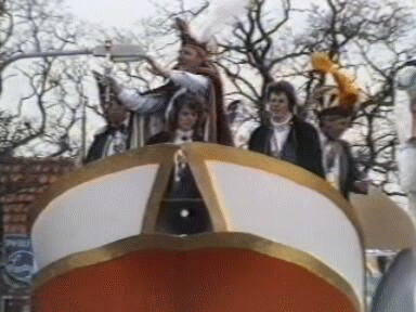 1988 Zwaag: Carnaval - Optocht