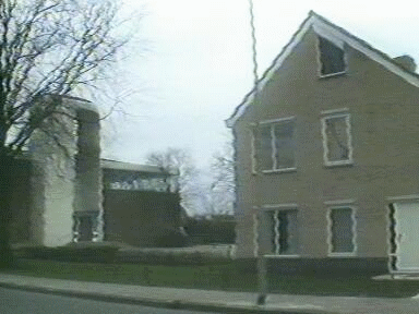 1992 Hoorn: Twee gezinnen in één woning.