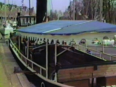1985 Hoorn: Stoomboot 'Gabrille onder stoom.